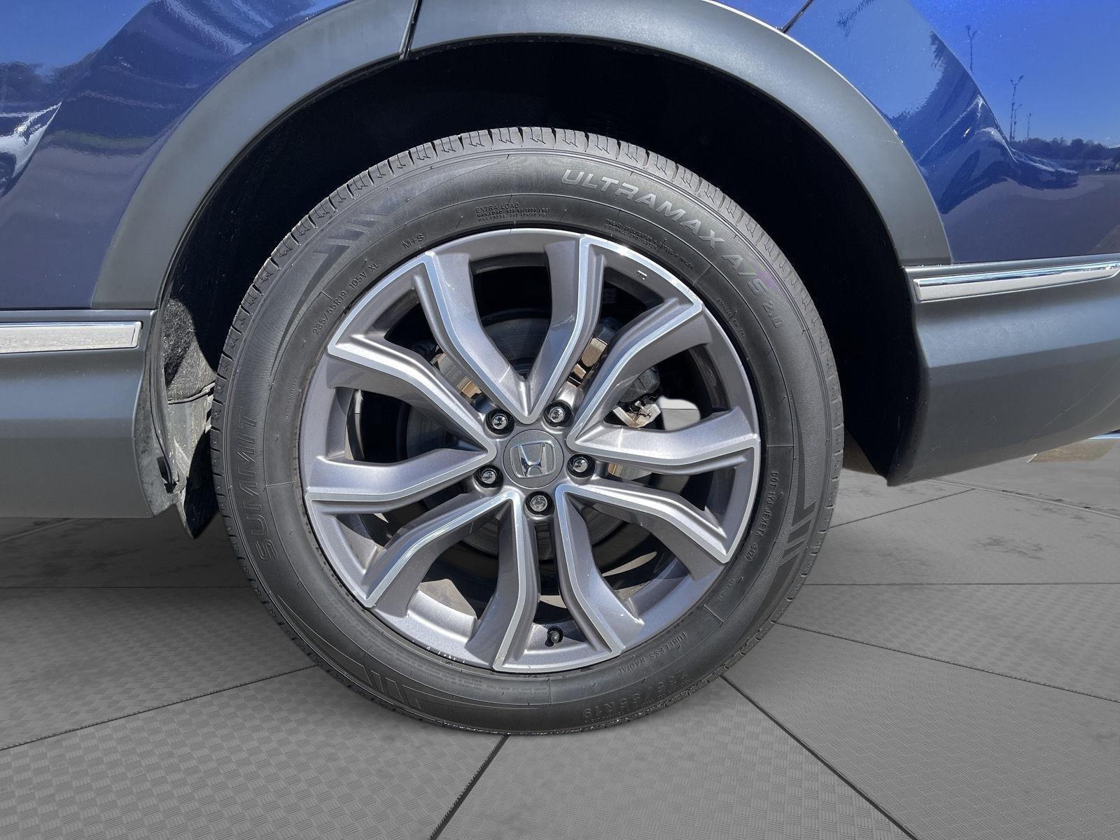 2022 Honda CR-V Touring photo 24