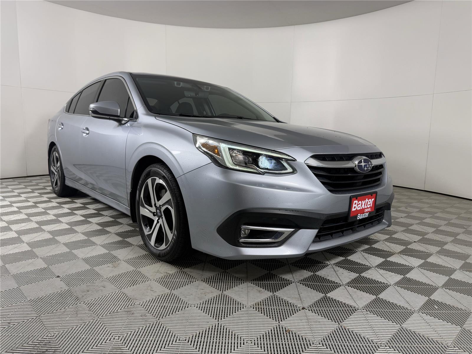 2020 Subaru Legacy Limited's photo