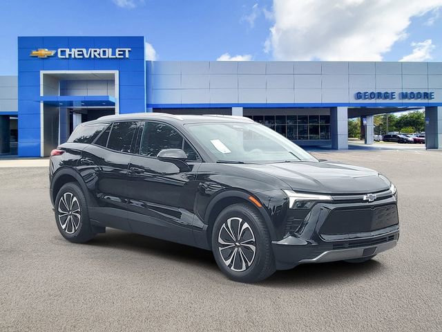 2025 Chevrolet Blazer EV LT's photo