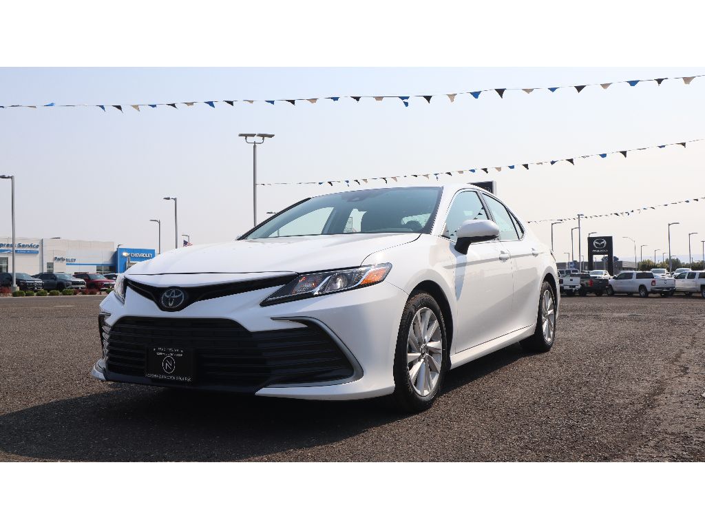 2024 Toyota Camry LE photo 25