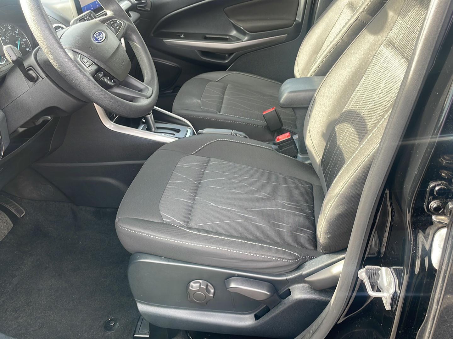 2022 Ford EcoSport SE photo 4
