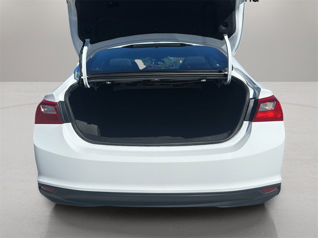 2022 Chevrolet Malibu LS photo 16