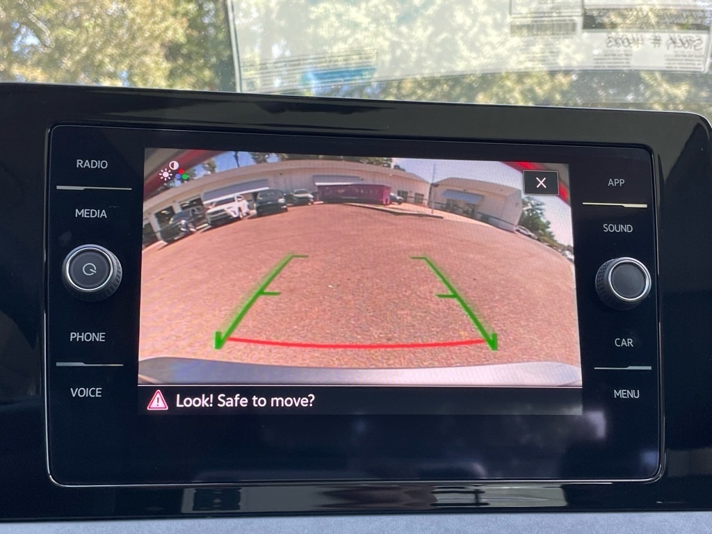 2026 Volkswagen Jetta SE photo 12