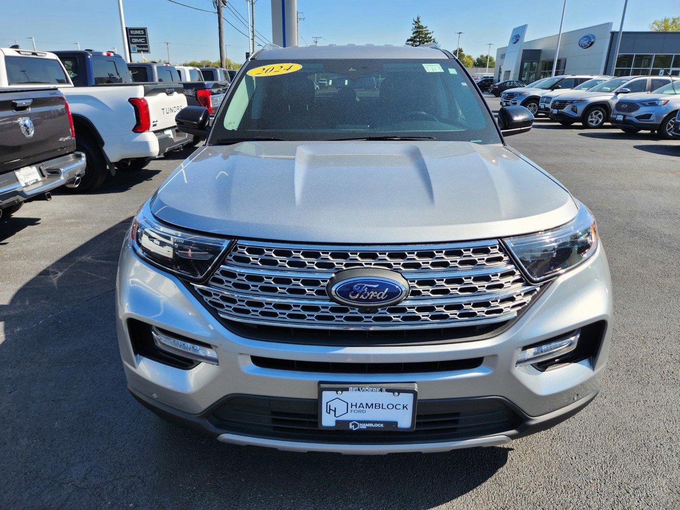 2024 Ford Explorer Limited photo 2