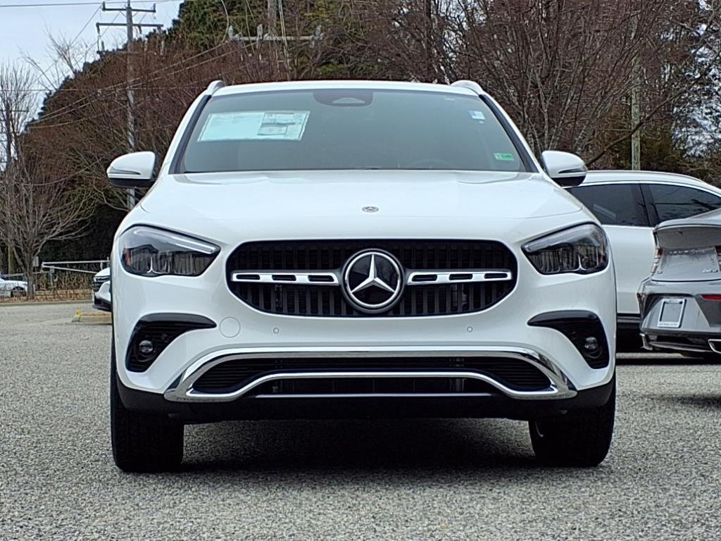 2025 Mercedes Benz GLA 250 photo 3