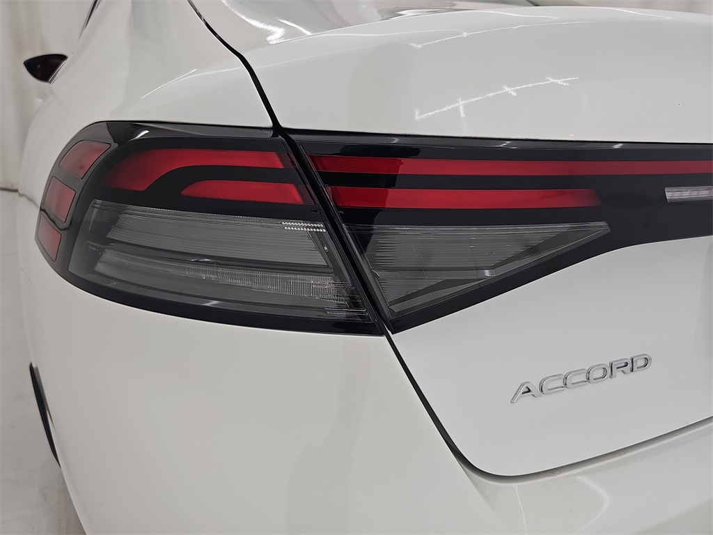 2023 Honda Accord EX photo 33