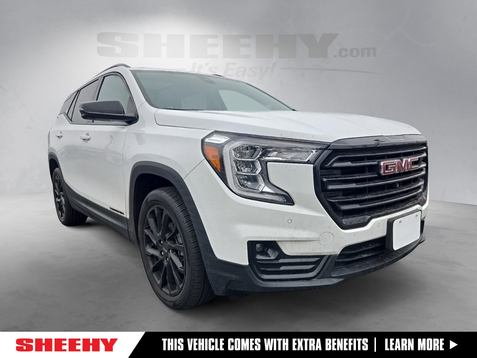 2023 GMC Terrain SLT's photo