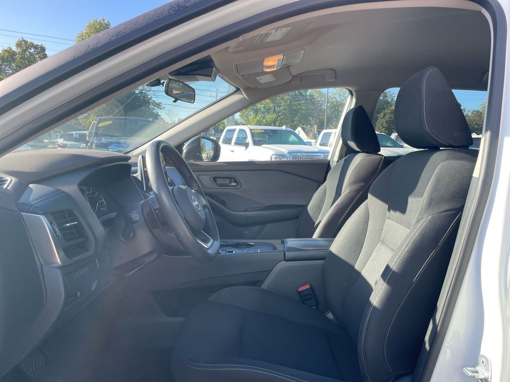 2023 Nissan Rogue S photo 4