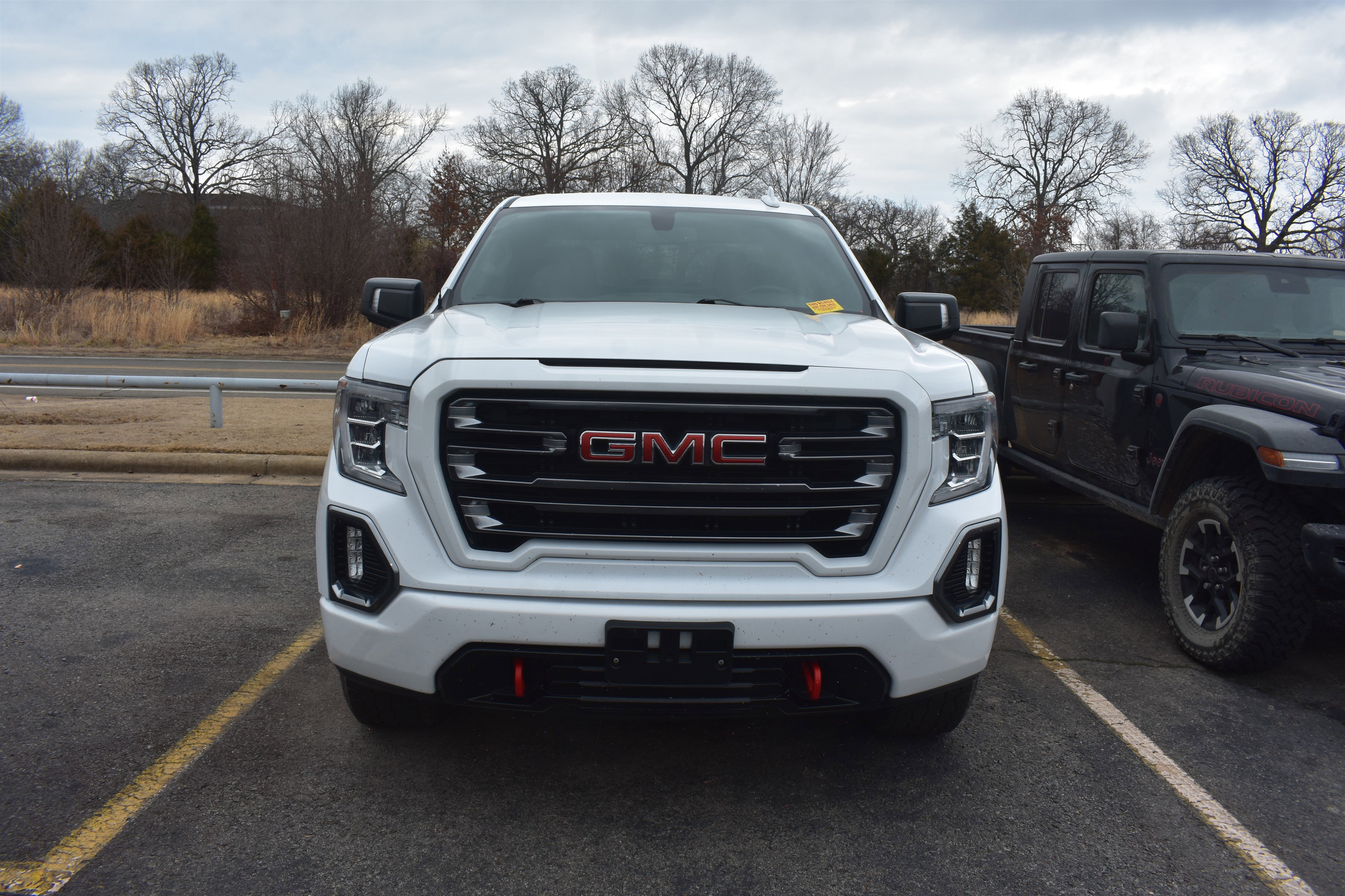 Used 2021 GMC Sierra 1500 AT4 with VIN 3GTP9EEL2MG426567 for sale in Little Rock