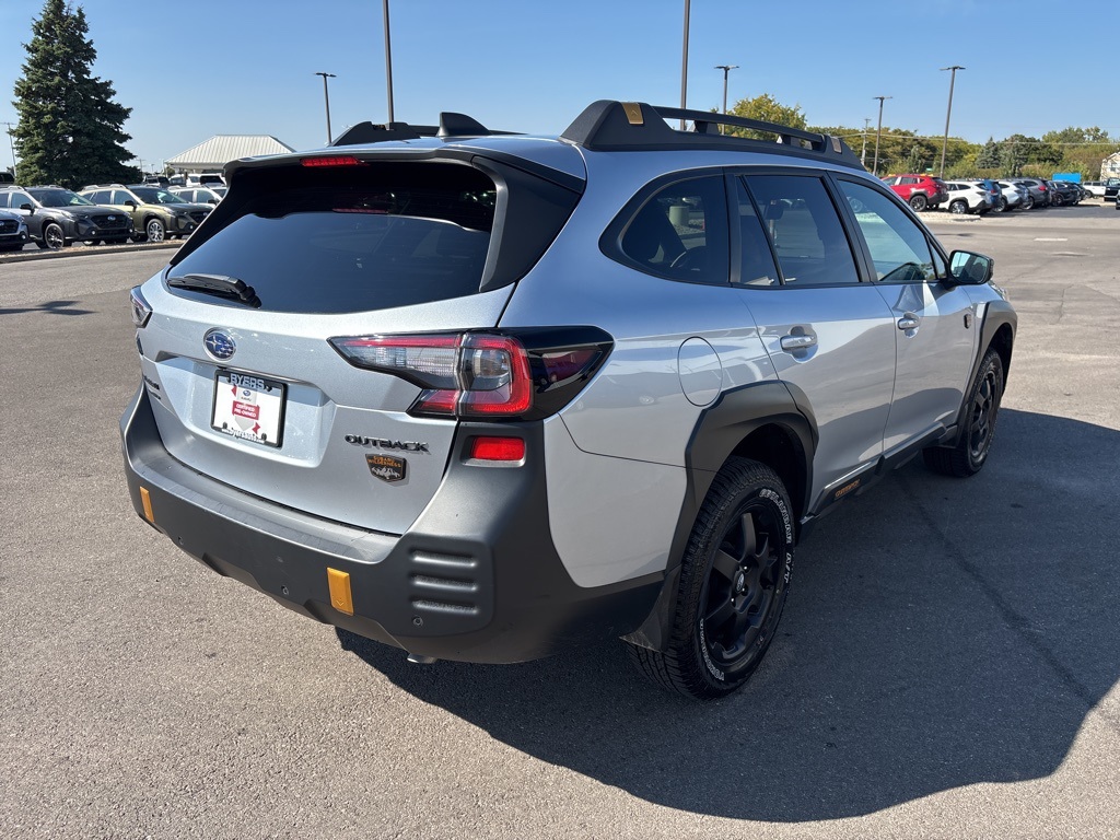 2025 Subaru Outback Wilderness photo 2