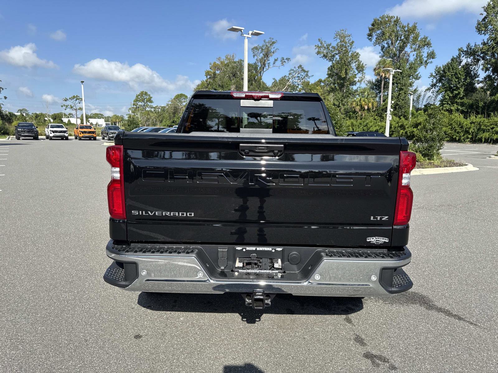 2026 Chevrolet Silverado 1500 LTZ photo 4