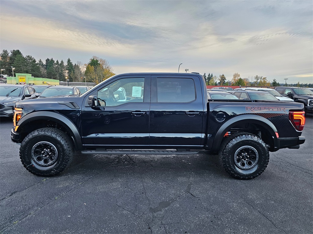2025 Ford F-150 Raptor photo 4