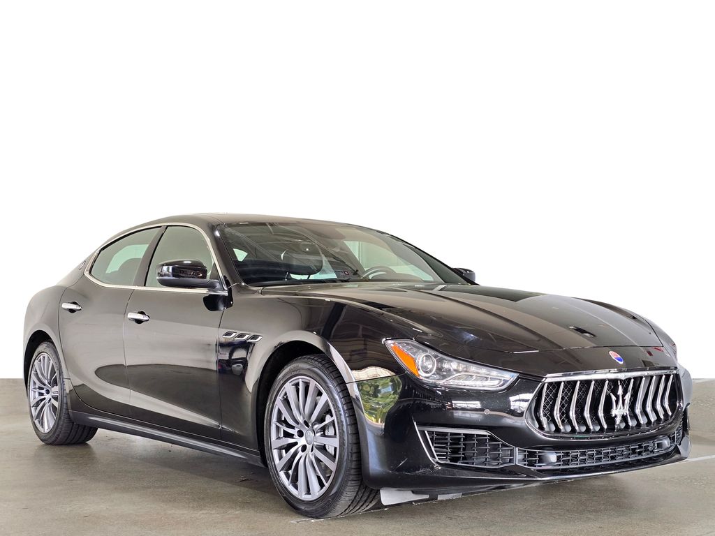 2018 Maserati Ghibli Base photo 2