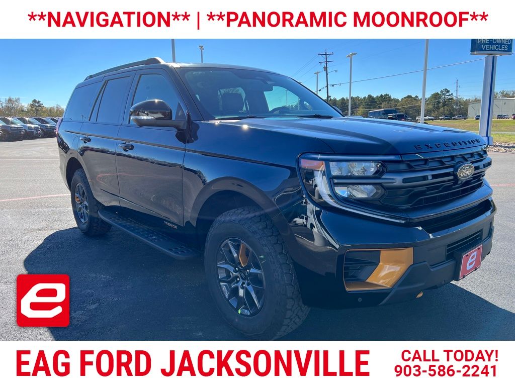 2025 Ford Expedition Tremor's photo