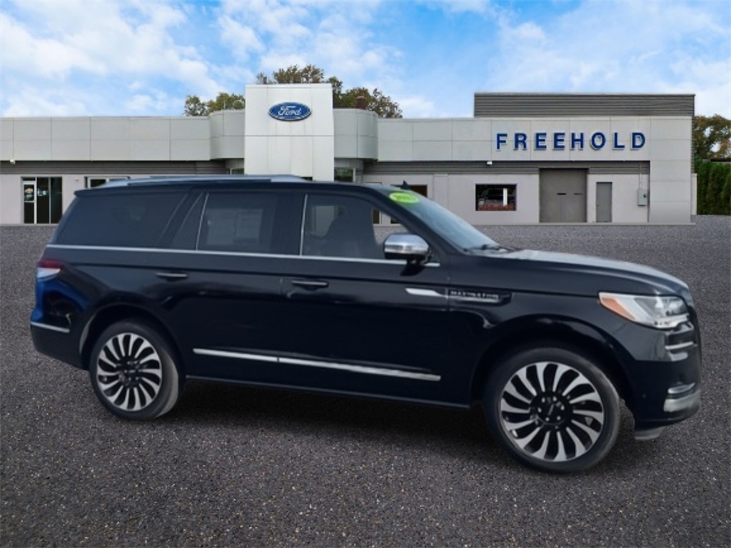 2023 Lincoln Navigator Black Label