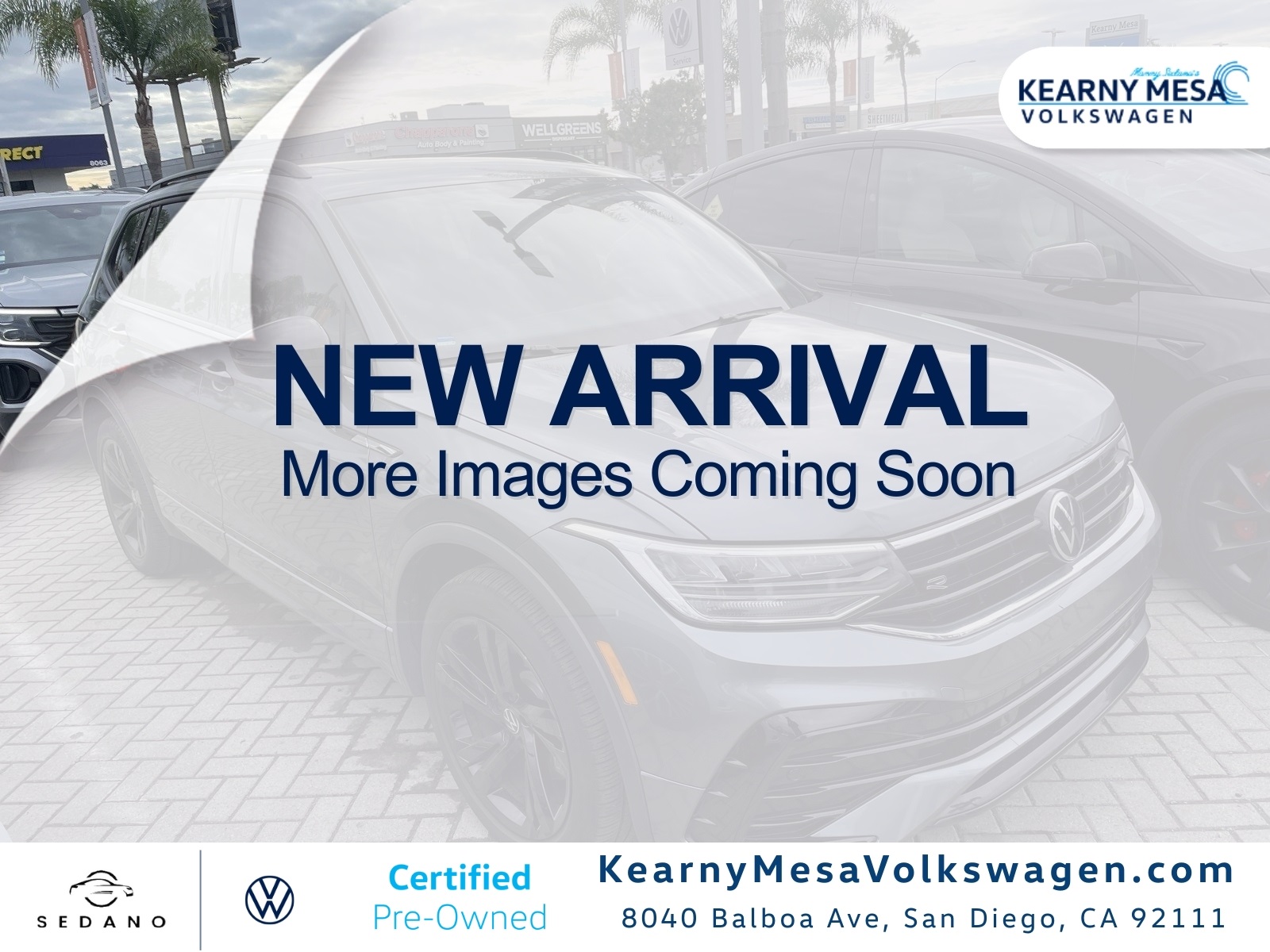 2023 Volkswagen Tiguan SE R-LINE BLACK's photo