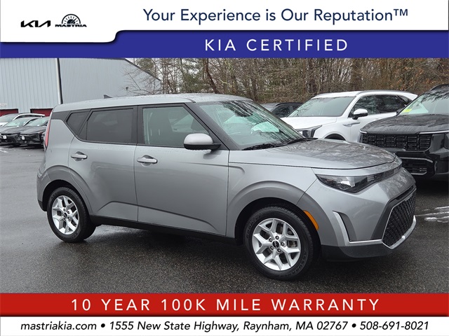2024 Kia Soul LX's photo