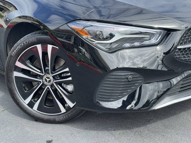 2025 Mercedes Benz CLA 250 photo 2