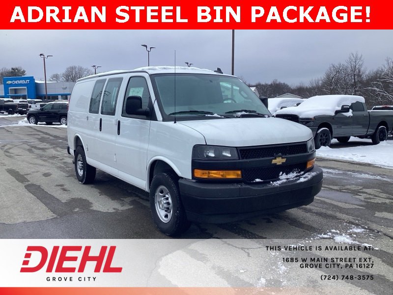 2025 Chevrolet Express Cargo Work Van's photo