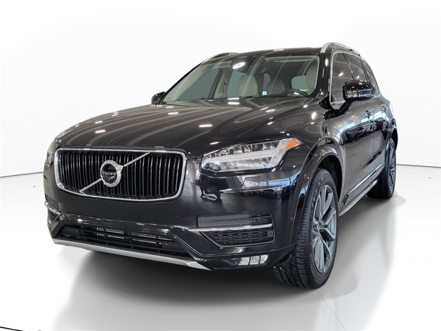 2019 Volvo XC90 T6 Momentum photo 2