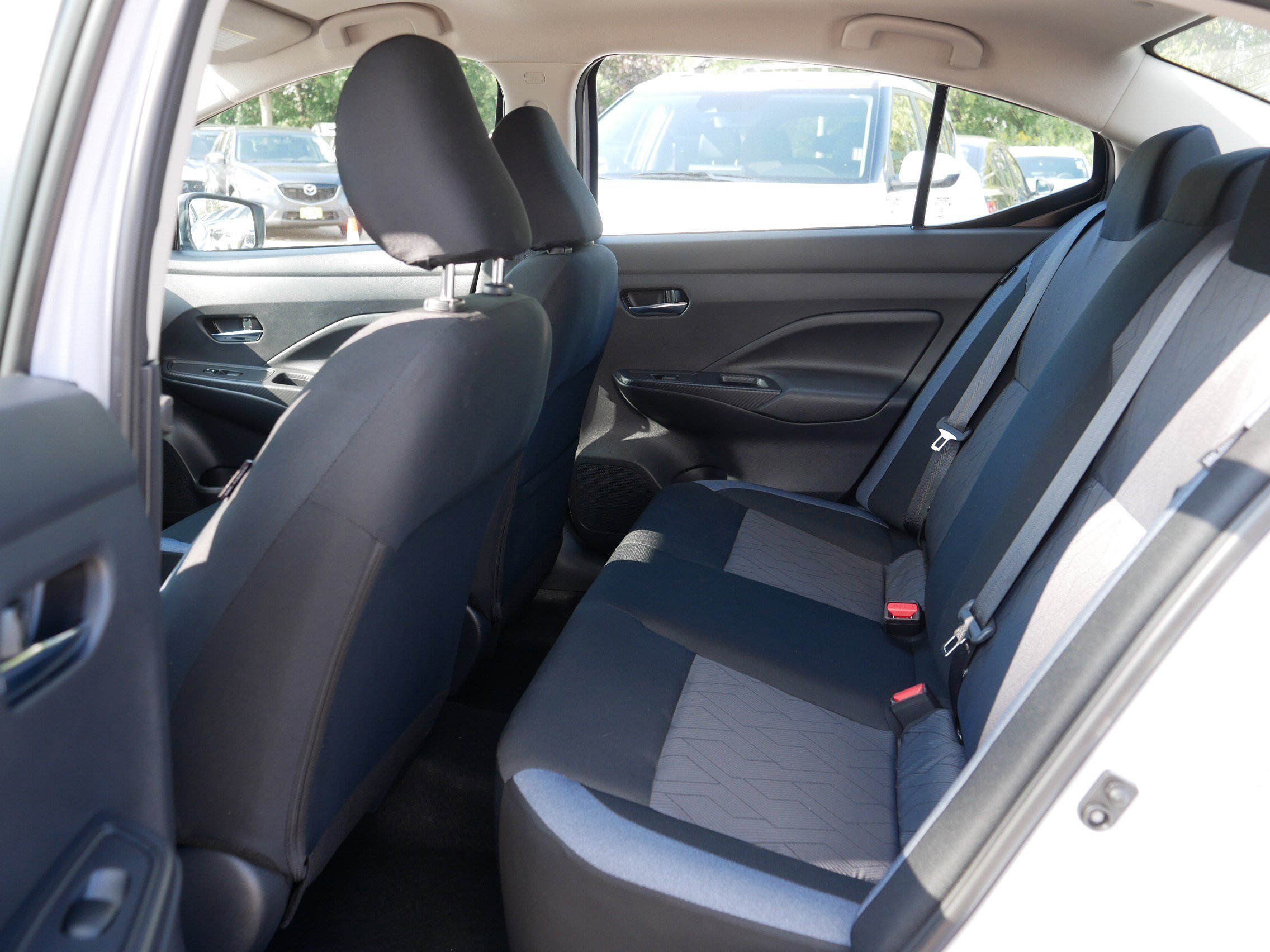 2024 Nissan Versa SV photo 31
