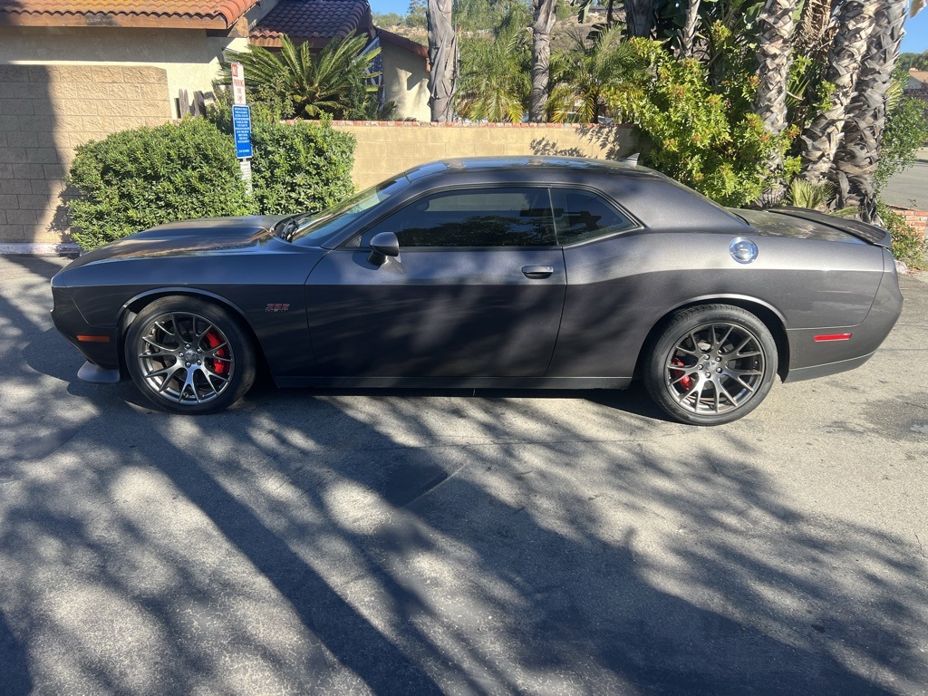 2016 Dodge Challenger SRT8 392 photo 3