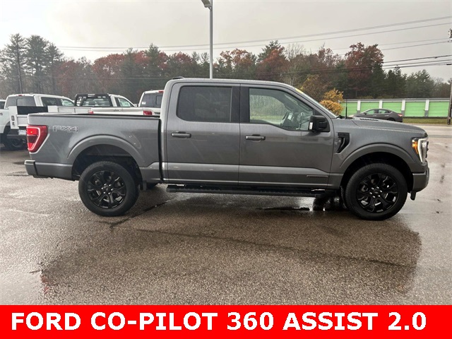 2023 Ford F-150 XLT photo 2