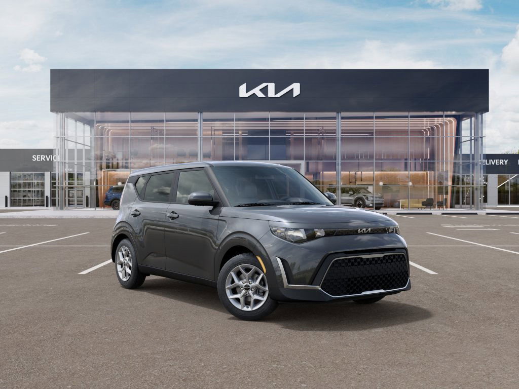 2025 Kia Soul LX photo 8