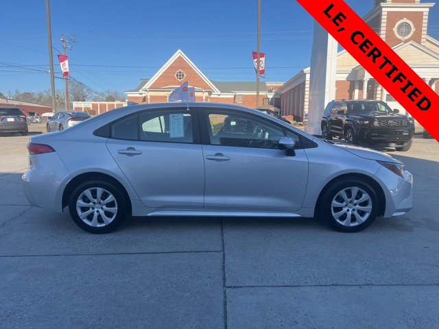 2023 Toyota Corolla LE photo 4