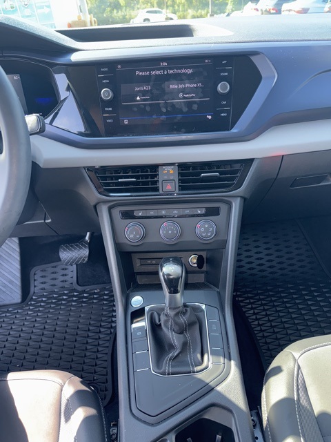 2022 Volkswagen Taos SE photo 15