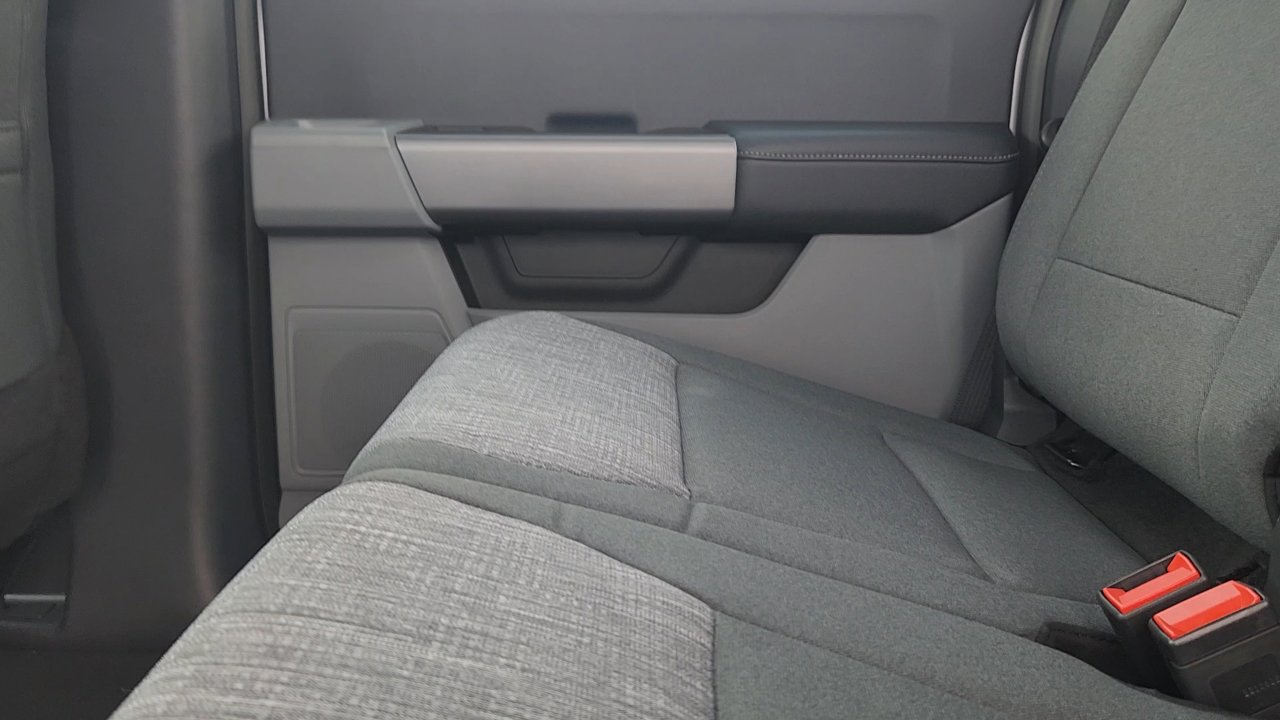 2025 Ford F-250 XLT photo 19