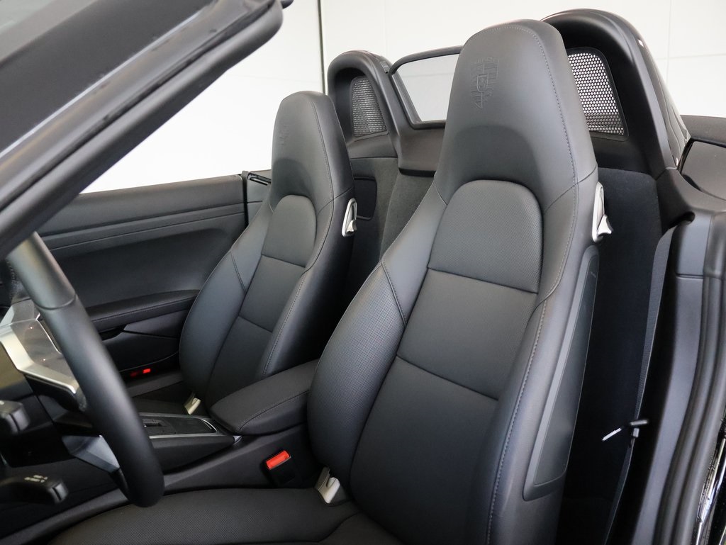2024 Porsche Boxster S photo 5