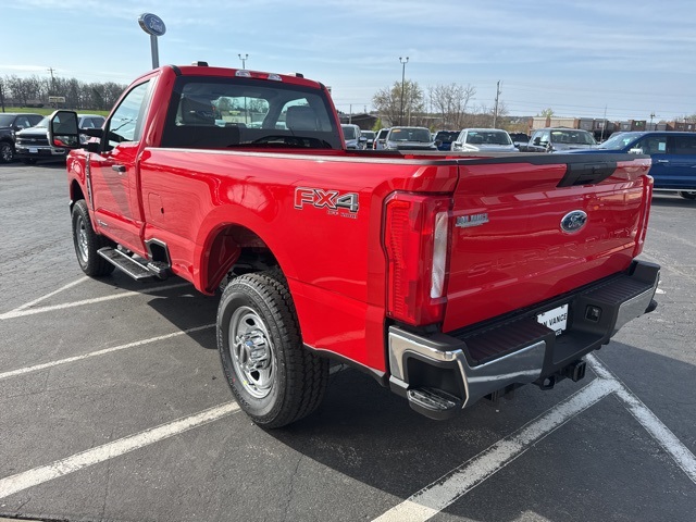 2025 Ford F-350 XL photo 4