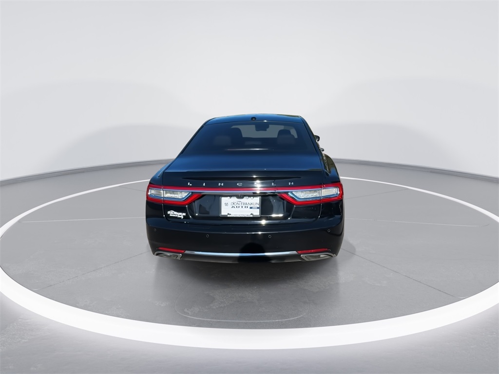 2017 Lincoln Continental Reserve photo 3