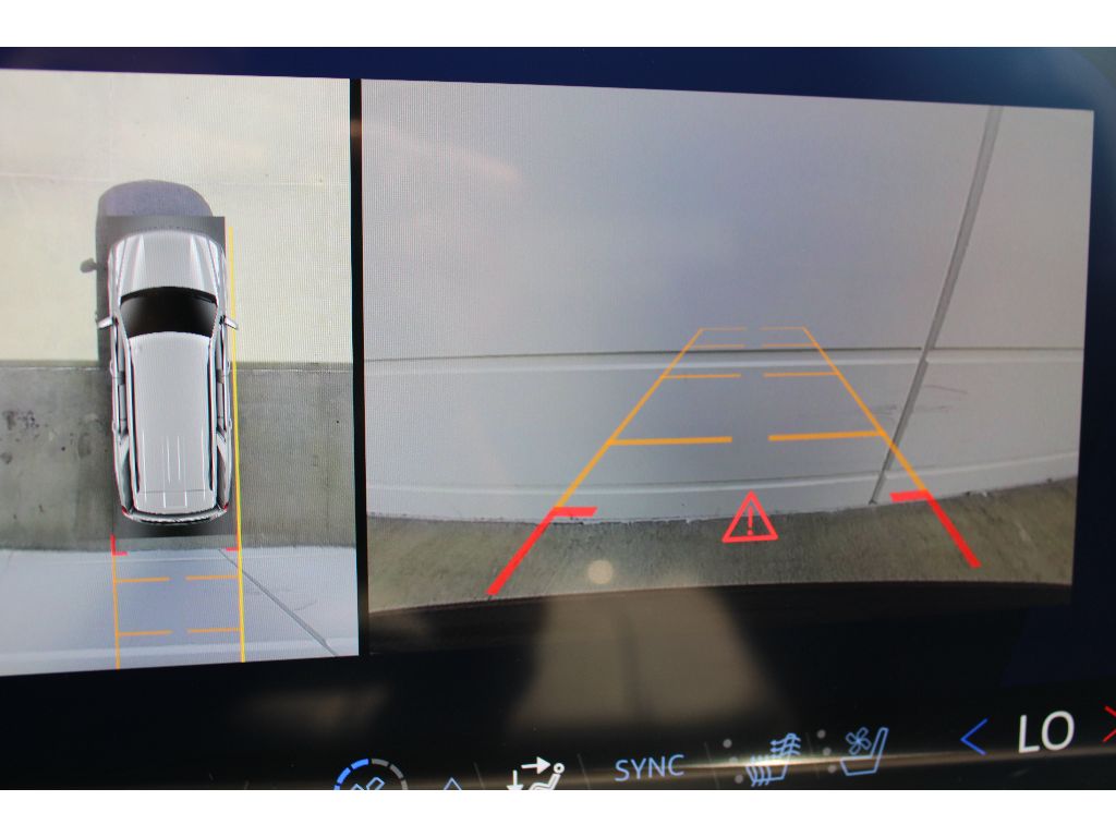 2025 Chevrolet Tahoe High Country photo 9