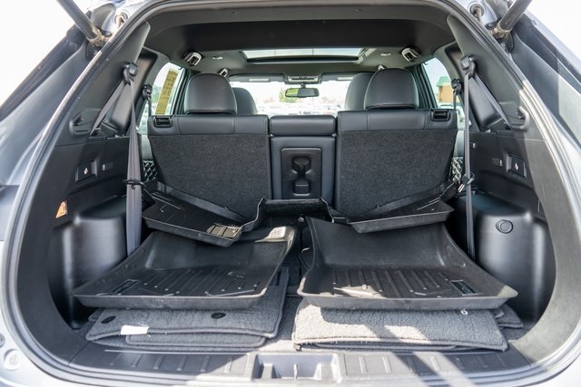 2023 Mitsubishi Outlander SEL photo 8