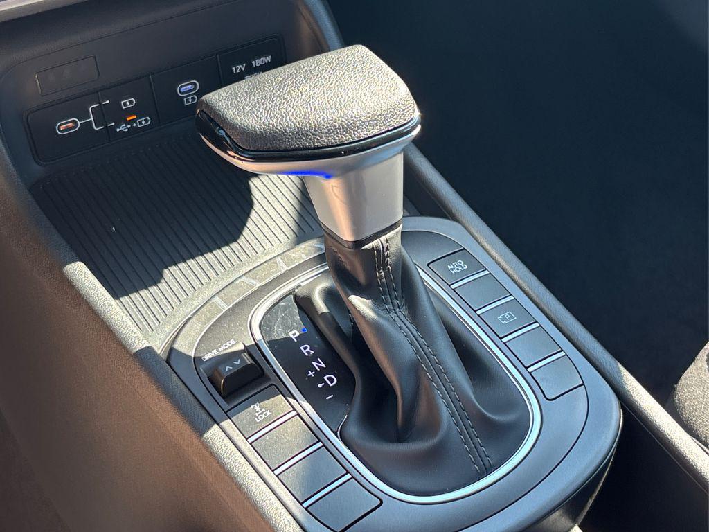 2026 Hyundai Kona SE photo 21