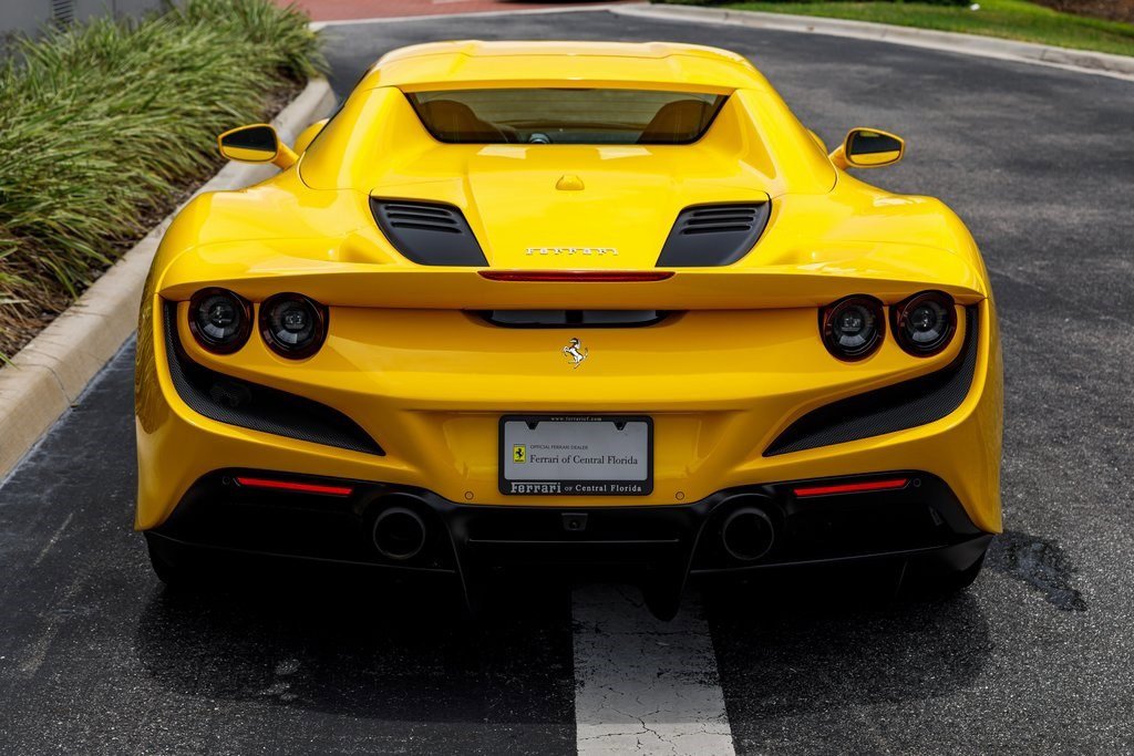 2022 Ferrari F8 Spider photo 5