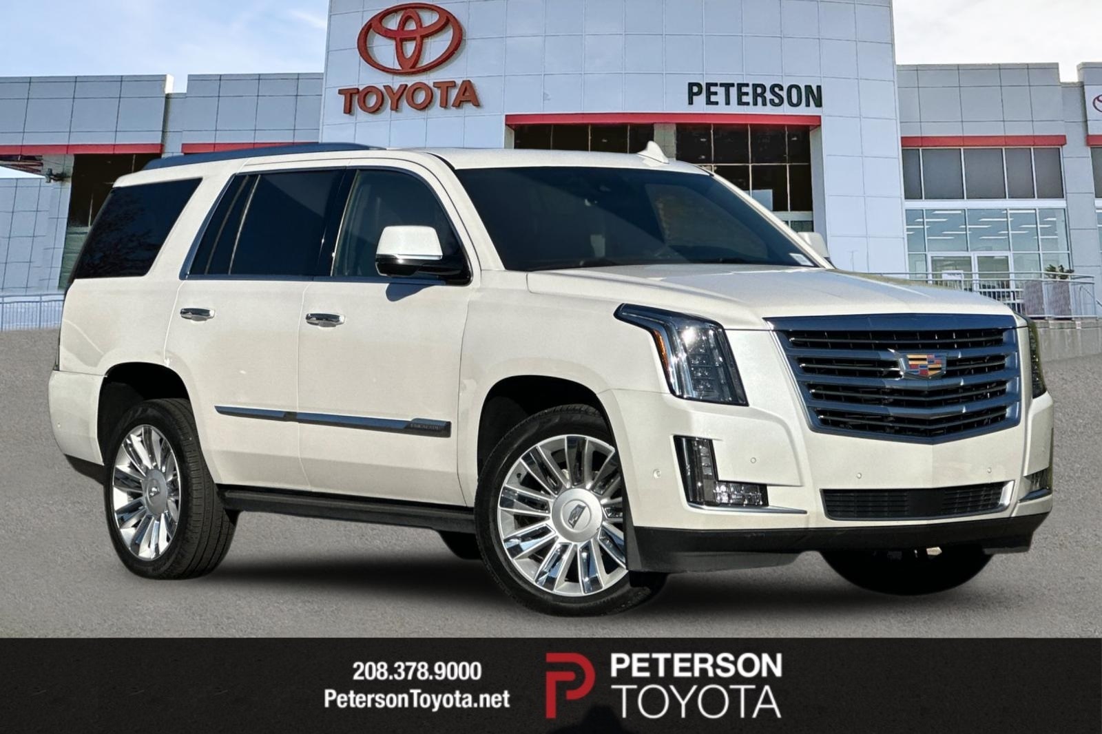 2017 Cadillac Escalade Platinum's photo