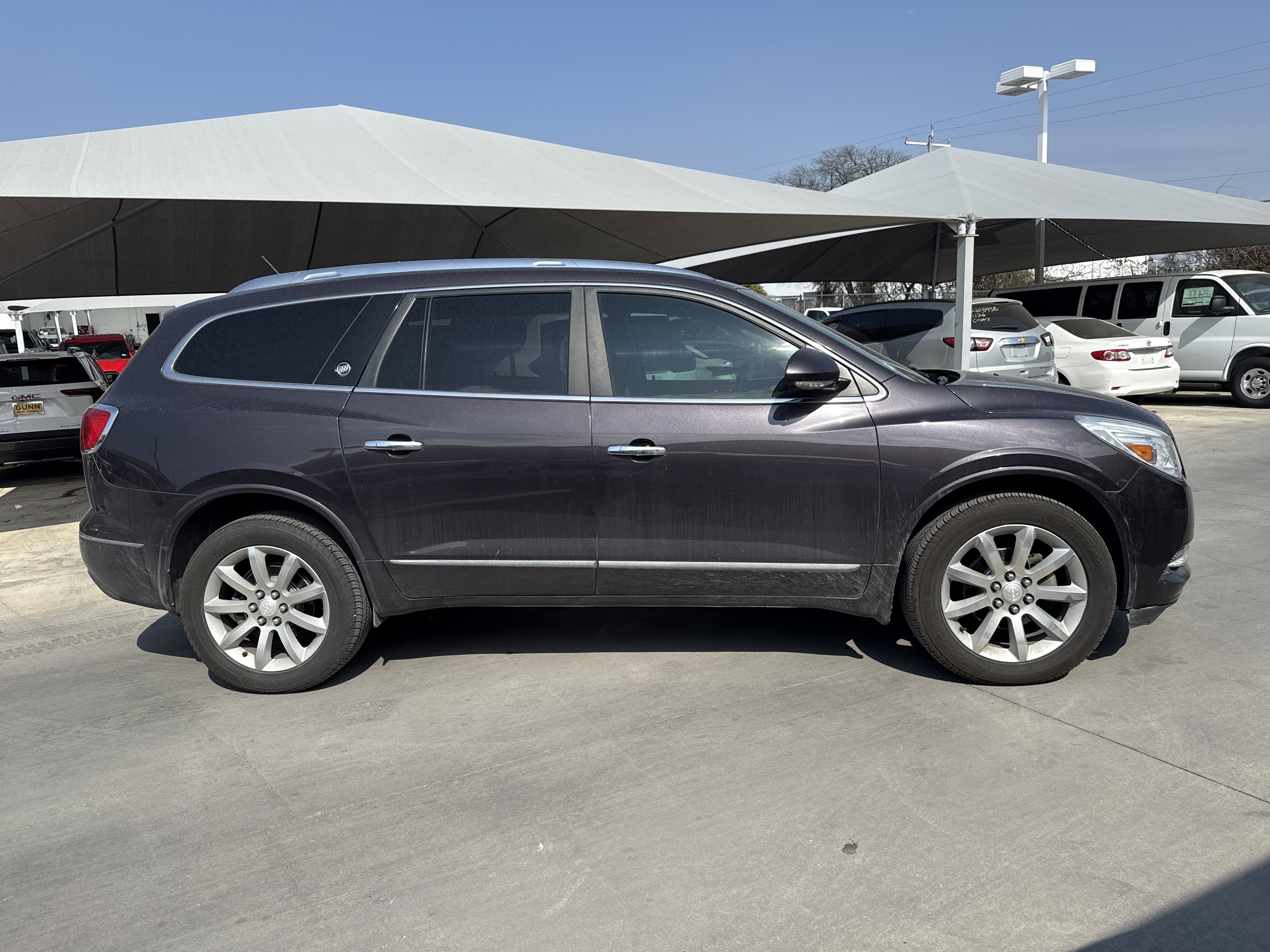 Used 2015 Buick Enclave Premium with VIN 5GAKRCKD4FJ241337 for sale in Selma, TX
