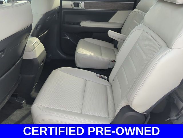 2025 Hyundai Santa Fe Calligraphy photo 17