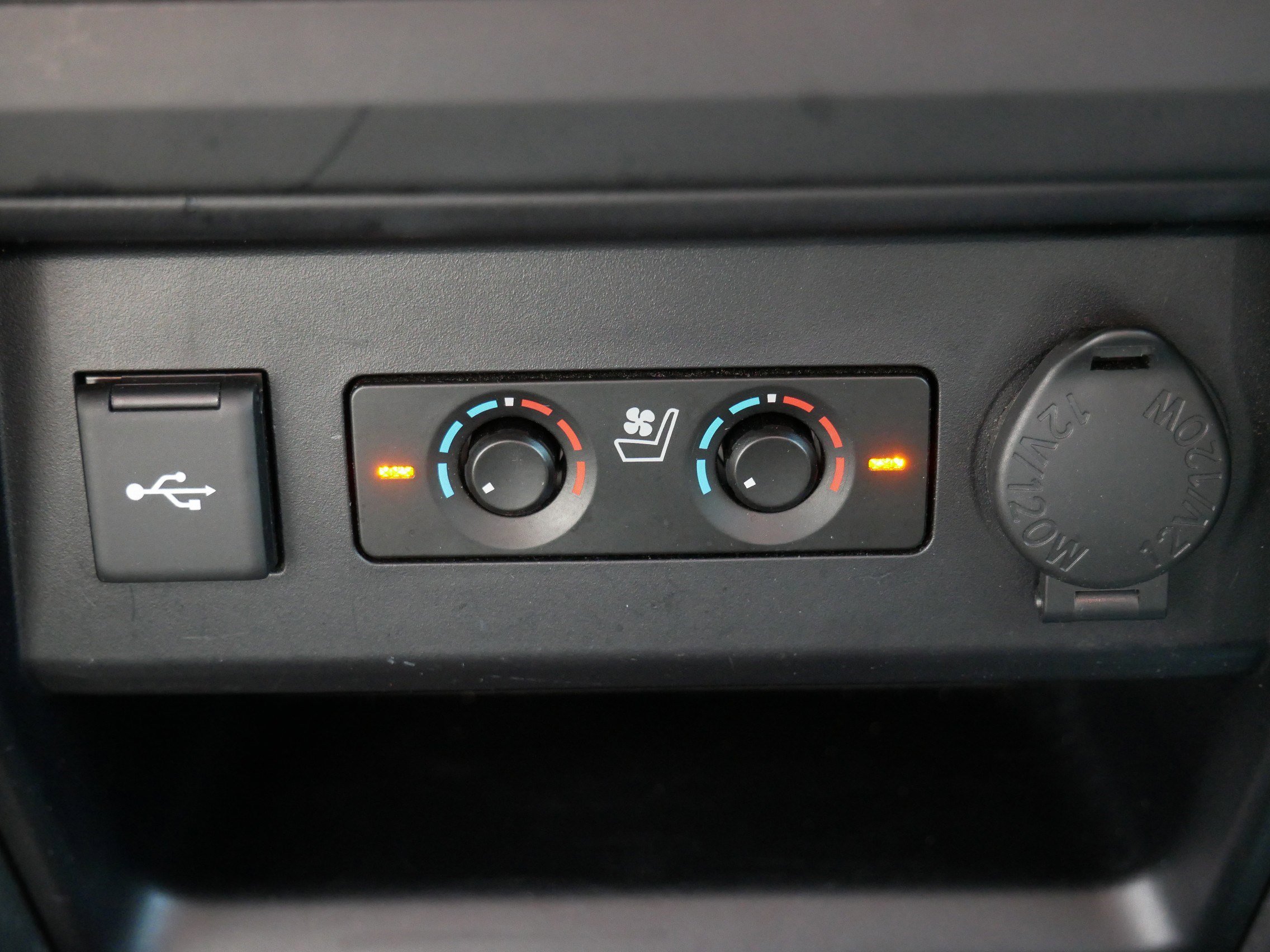 2022 Toyota 4Runner Limited photo 28