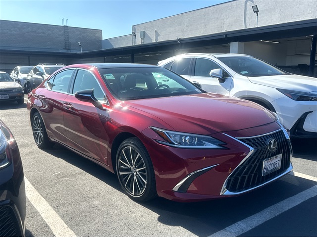 2025 Lexus ES 350 Premium photo 2