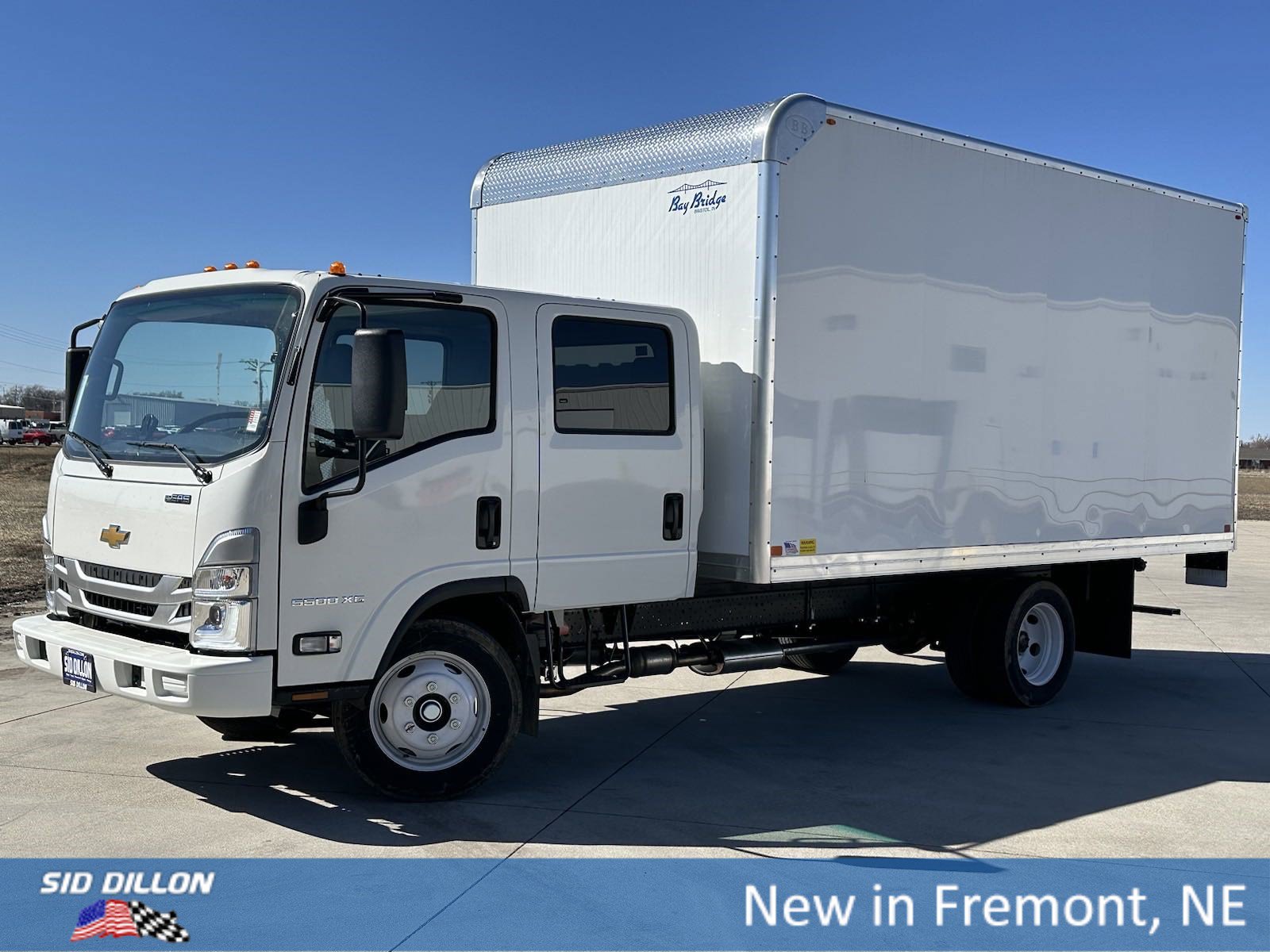 New 2024 Chevrolet Low Cab Forward 5500 XG's photo