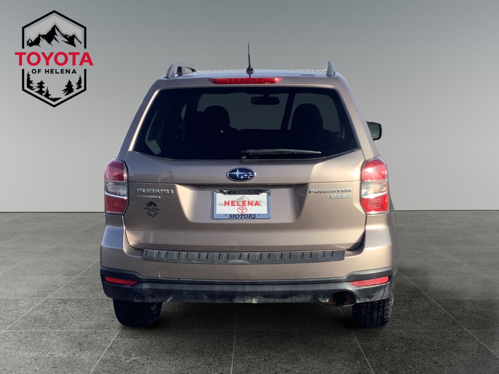 2015 Subaru Forester 2.5i Premium photo 4