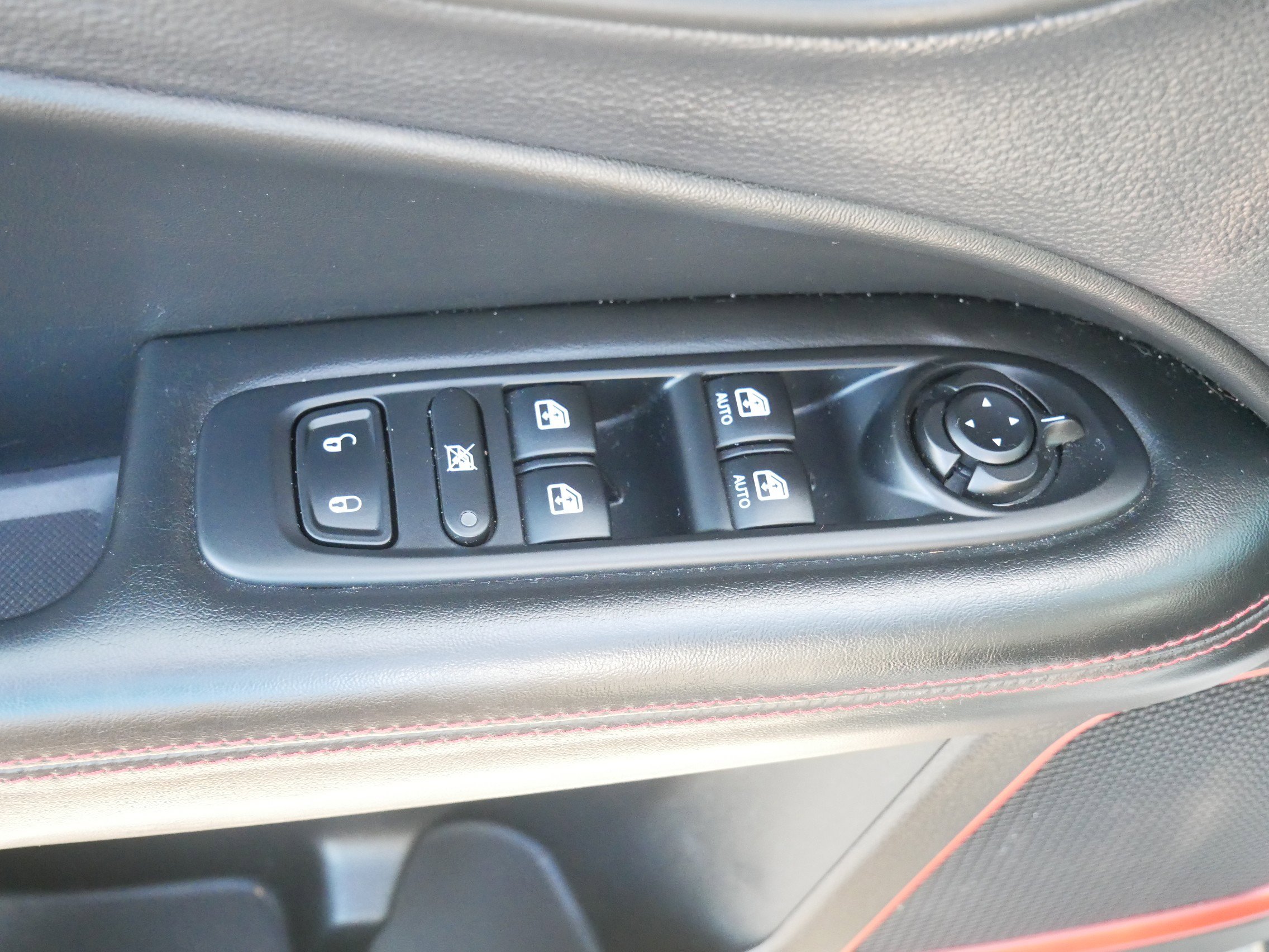 2017 Jeep Compass Trailhawk photo 13
