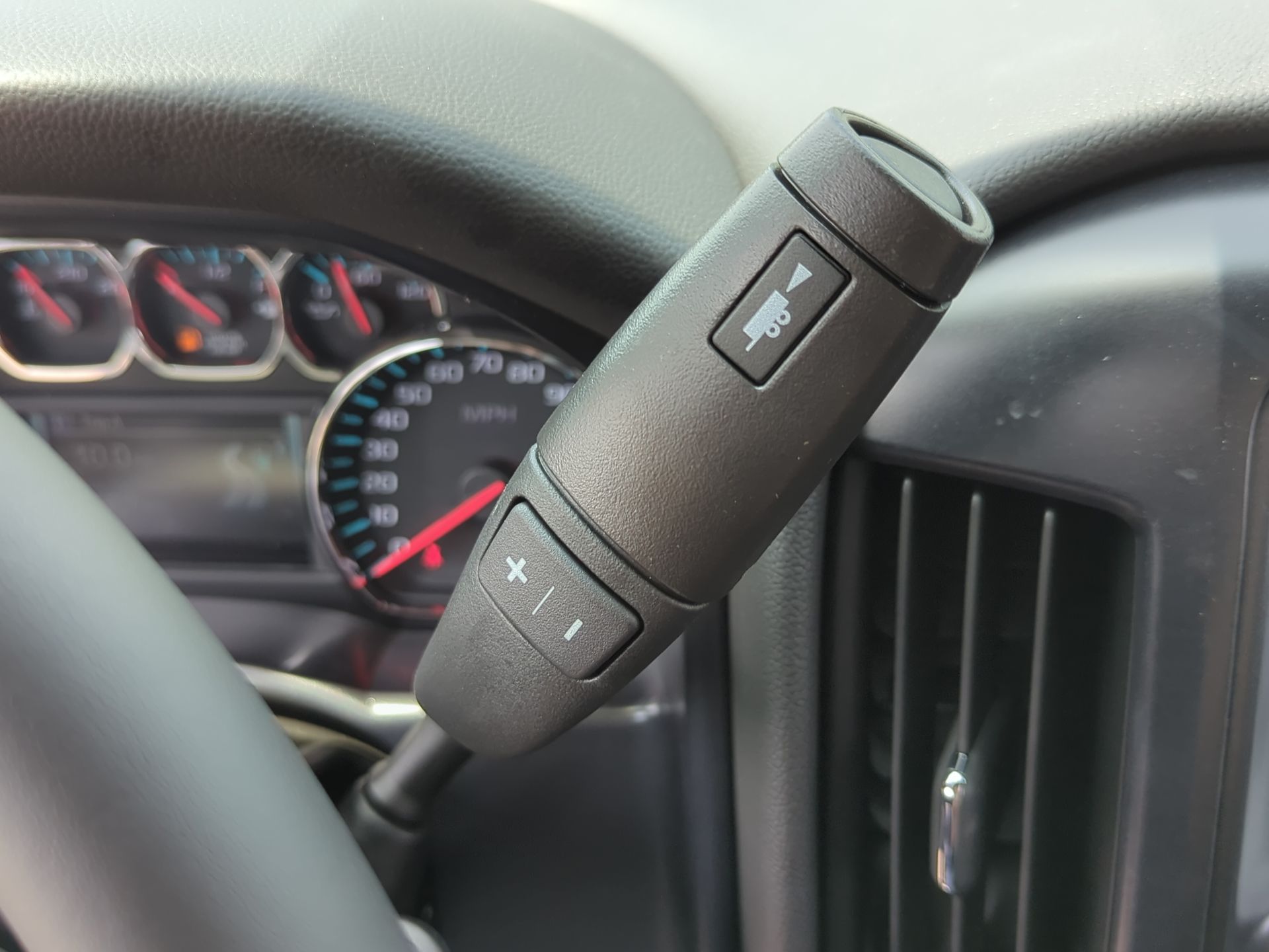 2024 Chevrolet Silverado 5500HD Work Truck photo 6