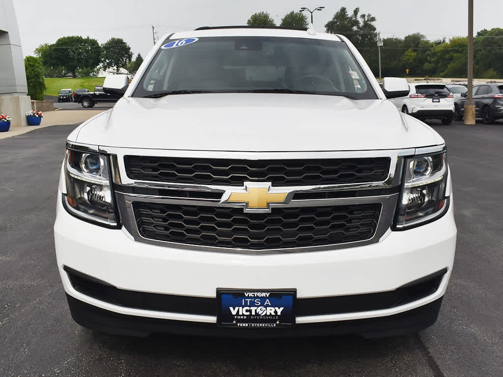 2016 Chevrolet Tahoe LT photo 19