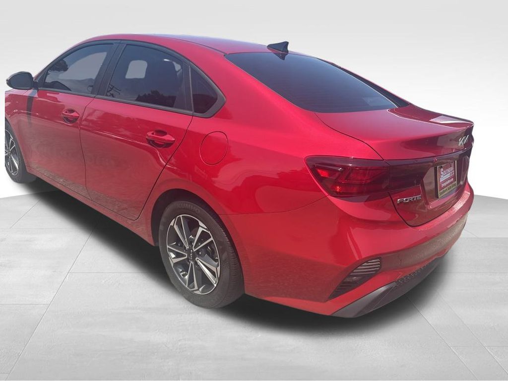 2023 Kia Forte LXS photo 18