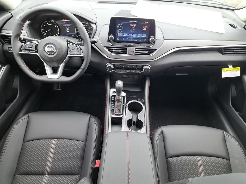 2025 Nissan Altima 2.5 SR photo 16